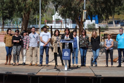 Inaugurados los VI Murales de San Isidro, que llenarán de color y poesía el barrio oriolano para reivindicar la obra y la figura del poeta Miguel Hernández