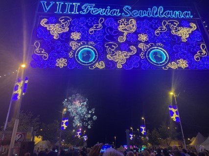 Inaugurada la VIII Feria de Sevillanas de Pilar de la Horadada, con cinco días de baile, música, folclore y gastronomía en el Real