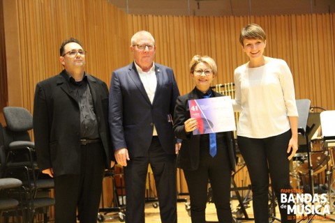 La banda Filarmonía de la asociación ACAMDO logra un hecho histórico al ganar el primer premio y mención de honor en la cuarta categoría del 41º Certamen de Bandas de Música de la Comunidad Valenciana