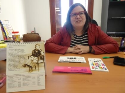Nuria Follana, concejala de Cultura de Almoradí: "Con el teatro en inglés pretendemos poner en valor el edificio. Queremos acercar a los más pequeños al teatro para que lo conozcan"