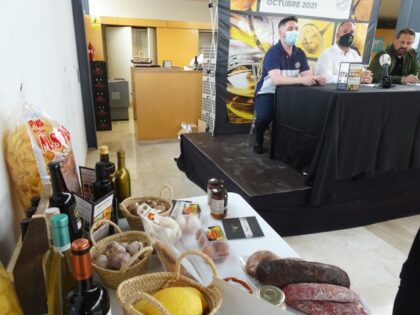 El programa de 'Benejúzar Experience 2021' da comienzo con un velada gastronómica para poner en valor los productos autóctonos locales cocinados por 'chefs' de primer nivel provincial y nacional