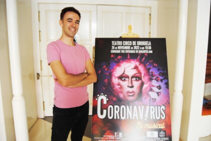 Pedro Llaudes, director y actor del musical 'Coronavirus': "En mis obras intento llegar a los límites, habrá mucho humor pero siempre tratado con todo respeto''