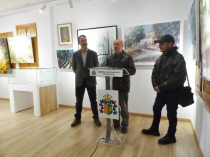 Exponen las 20 obras finalistas del I Concurso Internacional de Pintura 'Palmeral de Orihuela'