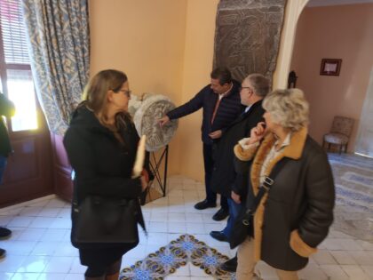 El Palacio Marqués de Rafal acoge este fin de semana la exposición 'Escudos de 600 años de historia de la Generalitat Valenciana'